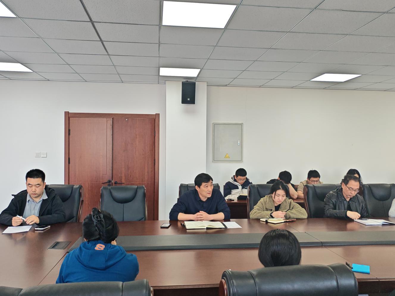 56f33d385bba185ab3d83d345419dd1